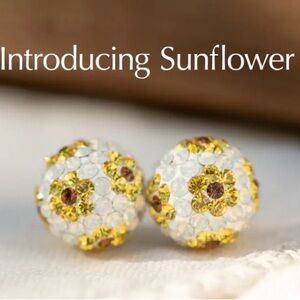 Hillberg & Berk Sunflower Sparkle Ball Stud Earrings Like-New